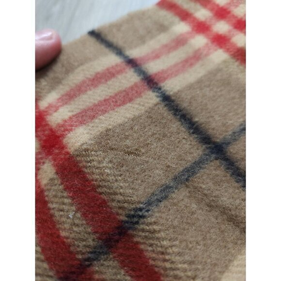 Vintage Burberrys of London 100% Wool Fringe Equestrian Knight Scarf Authentic - Picture 12 of 12